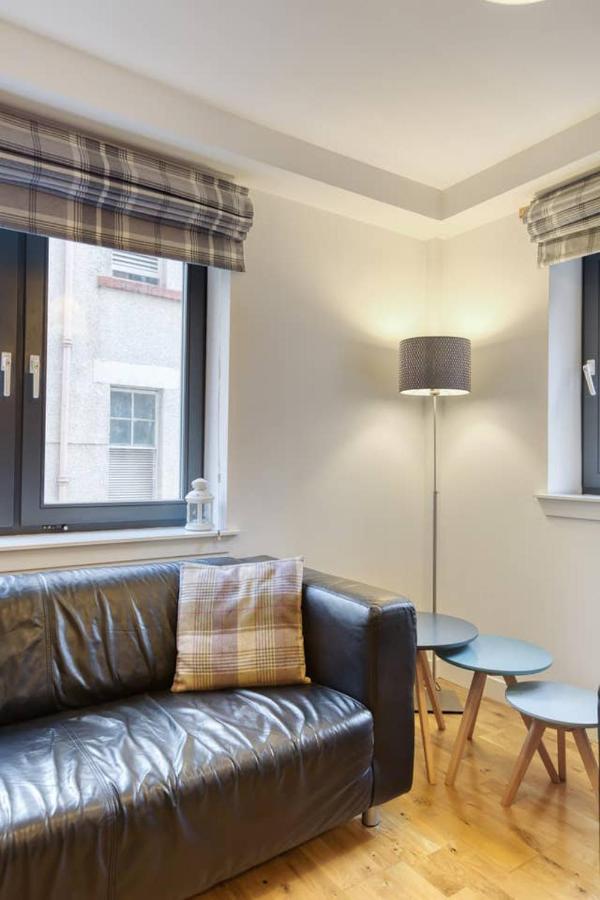 Appartement *amazing Location!*in Heart Of The City. 2br & Cot Édimbourg