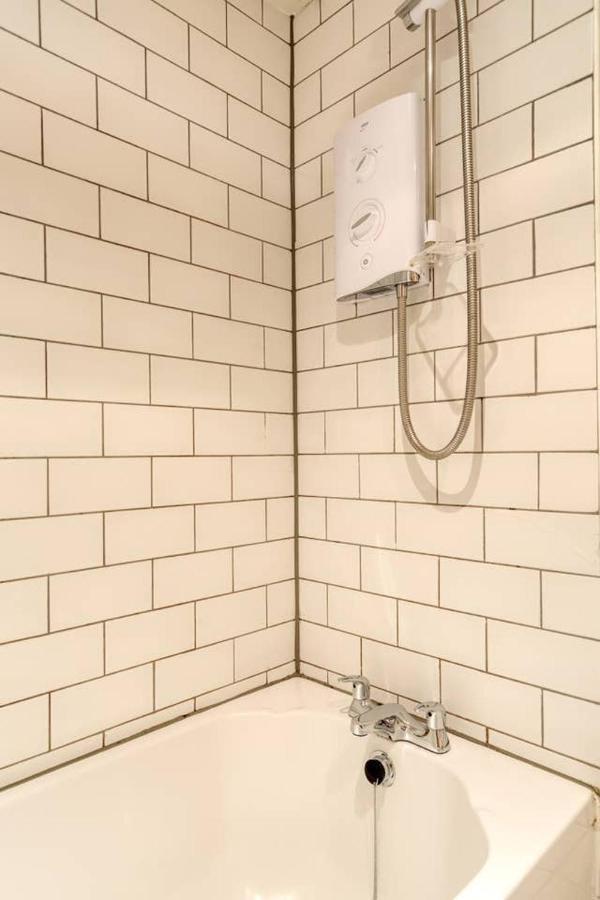 Apartment *amazing Location!*in Heart Of The City. 2br & Cot Edinburgh